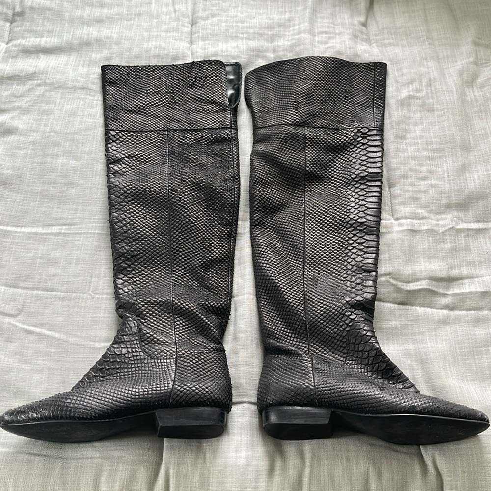 Kelsi dagger snake skin leather over the knee boots